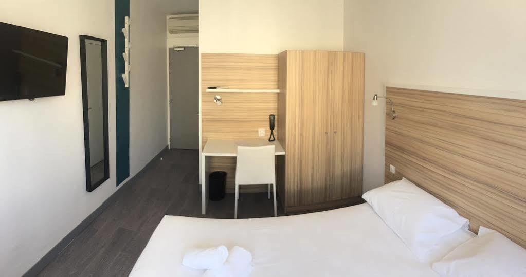 Hotel L'oasis Fréjus